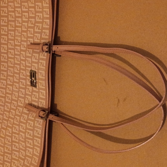 Fendi Beige and Pink Logo Tote - Picture 5 of 7